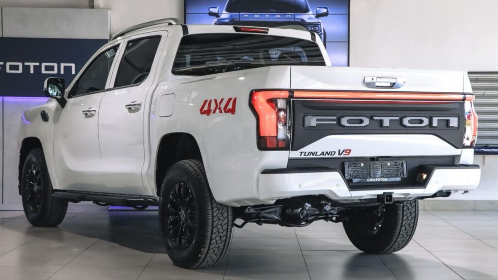 CMH Foton Randburg V9 4X4 Back side
