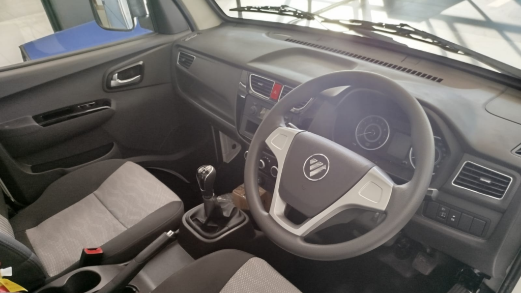 CMH Foton Bluff - Truckmate interior