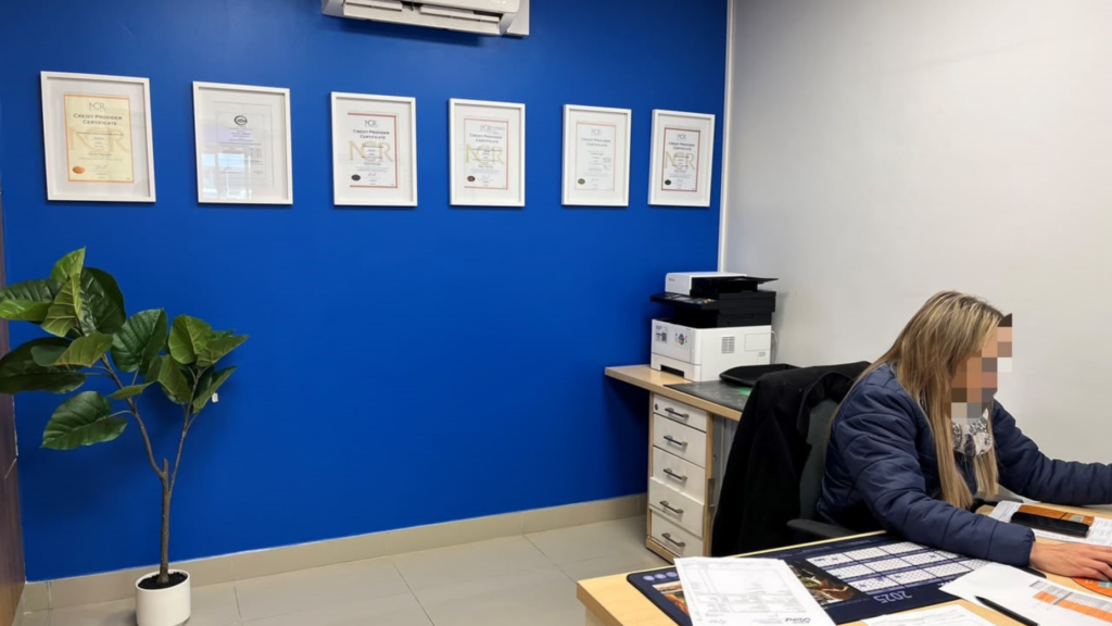 CMH l Foton Gezina l Image 2 l Finance Office l Sep 26 l GP